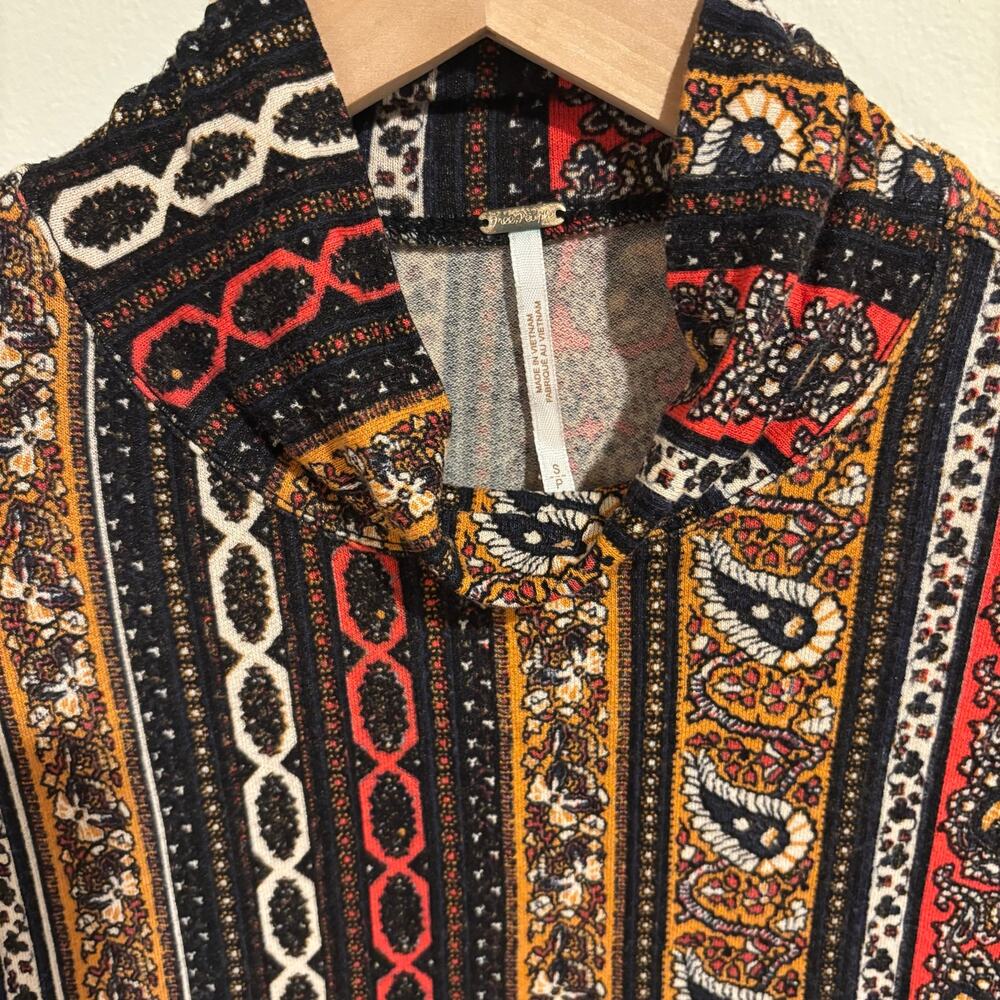Free People Donatella Paisley Stripe Tie Sleeve Top Small 70s Boho Whimsygoth - Picture 3 of 6